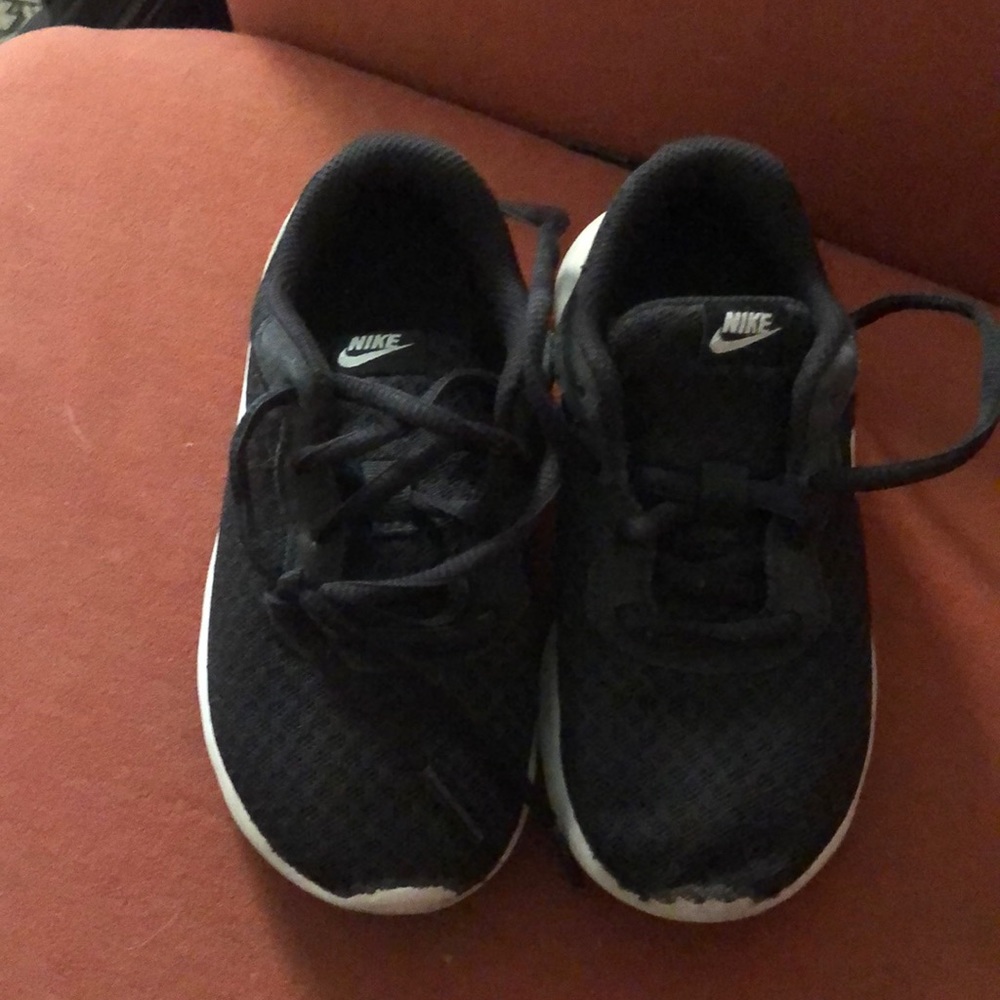 Nike Toddler 10.5 Black Shoes